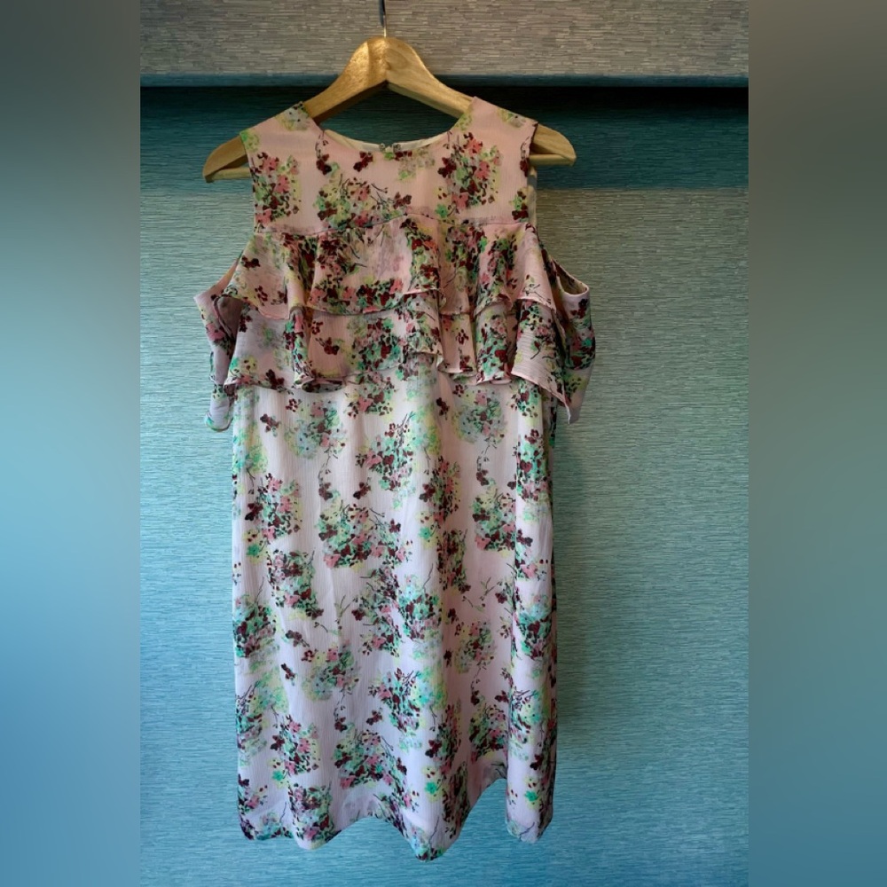 Tahari by Arthur S. Levine Floral Ruffle Cold Shoulder Dress